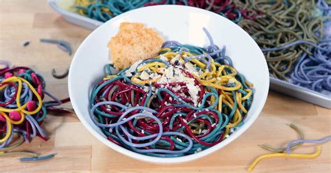 You'll Never Want Plain Noodles Again After Making This Colorful ...