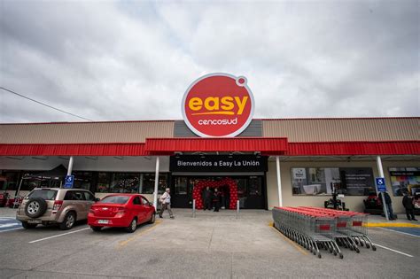 Easy inaugura su primera tienda en la Región de Los Ríos - Forbes Chile
