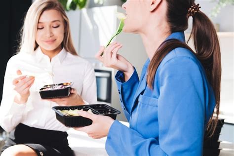 Premium Photo | This vibrant and delicious photo features an assortment ...