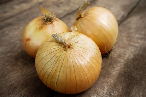 Yellow Onions | Cal-Organic Farms