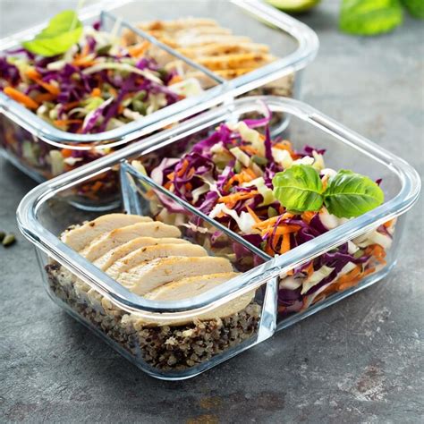 Premium Photo | Healthy meal prep containers with quinoa and chicken