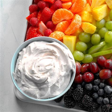 This Fluffy Marshmallow Creme Fruit Dip Will Rock Your Tennis League ...