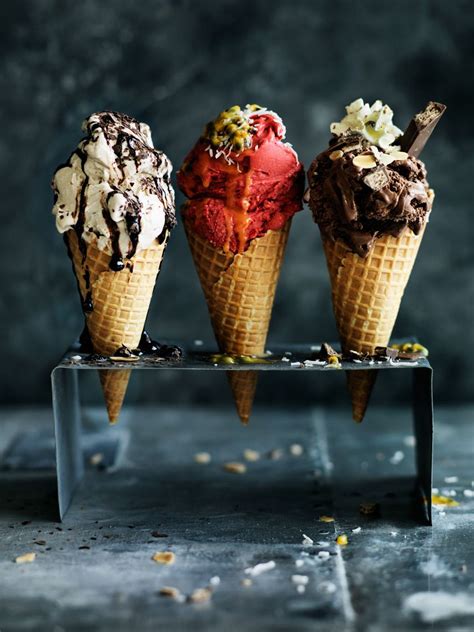 Specific food photography hacks for Visual Bites that convert foodies to recipe clicks?