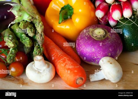 Vegetables ready for cooking hi-res stock photography and images - Alamy