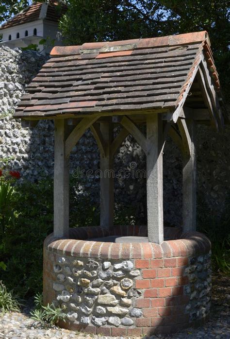 Well in Rottingdean. Sussex. England Stock Image - Image of roof, tile ...
