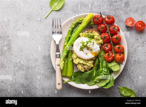 Healthy vegetarian meal plate Stock Photo - Alamy