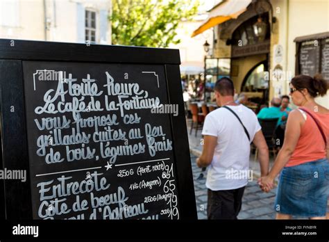 Handwritten cafe menu blackboard hi-res stock photography and images ...