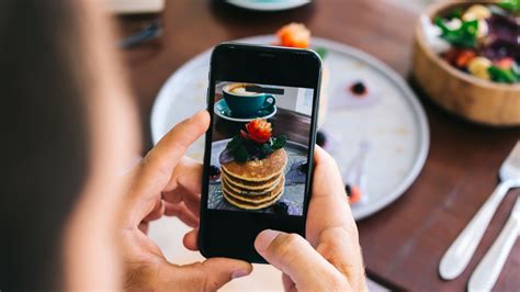 The Foodie Social Media App That Will Make You Forget About Twitter