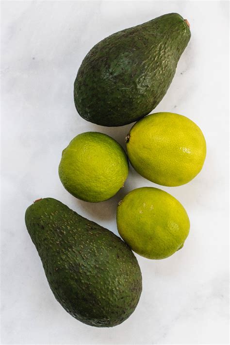 Avocado lime dressing - Have Butter Will Travel