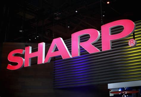 Sharp producirá smartphones mas ligeros y delgados