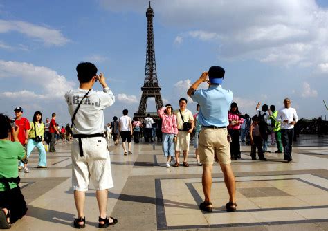 Tourist written all over you - Travel - Travel Tips | NBC News