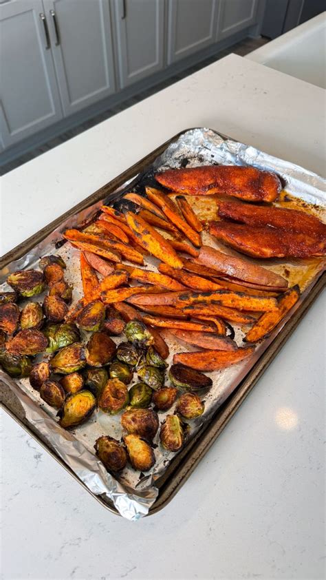 Easy Sheet Pan Chicken Shawarma (Gluten-Free, High-Protein Dinner ...