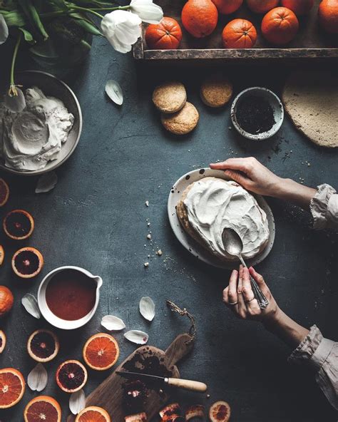 Food photography | Ingredients on the side. Leading eye to centre with ...