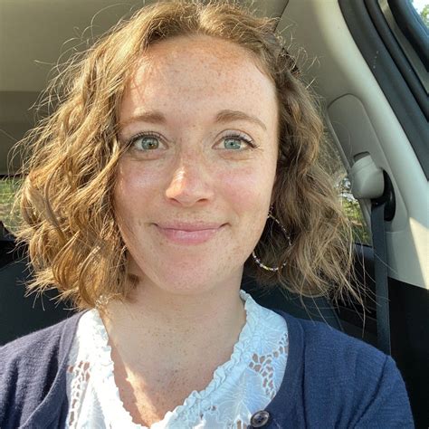 How to find authentic local street eats and photograph them like a pro?