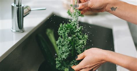 How to Perk Up Leafy Greens that Are Wilting in Your Crisper