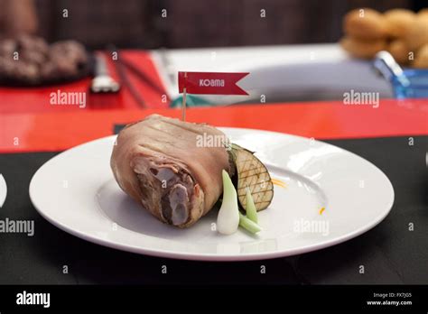 cooked meat dish presentation Stock Photo - Alamy