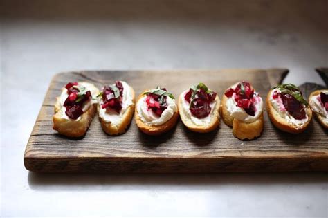 Beet Bruschetta with Goat Cheese and Basil | Recipe | Easy delicious ...
