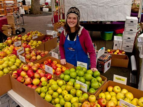 Top 10 Foodie Cities Exclude Chicago, New York, Los Angeles