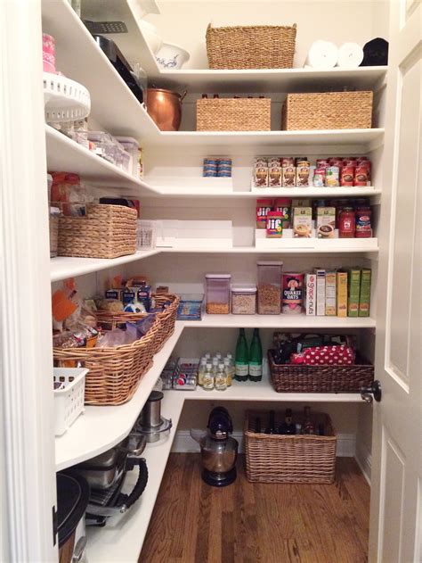Simply Done: Organized Pantry - simply organized
