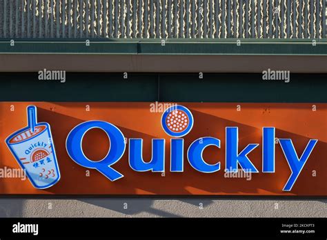 How to quickly make Visual Bites look professional and delicious for foodies?