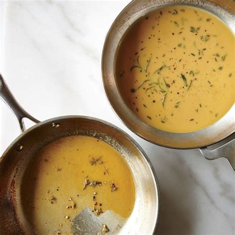 How to prevent sauces from dulling vibrant ingredients in recipe photos?