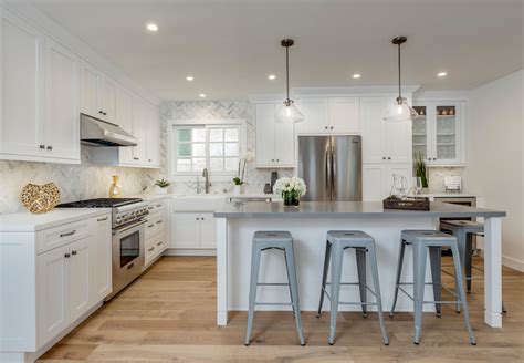 kitchen 129 - Transitional - Kitchen - Los Angeles - by Savvy Kitchens ...