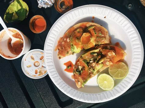 15 Best Street Food Dishes in the World You Must Try