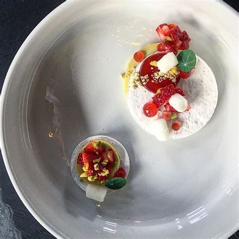 Plating secrets for stunning homemade meals? #FoodieVisuals