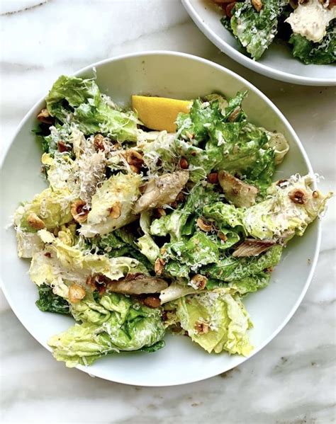 What’s your secret for snapping drool-worthy food adventure photos with just a phone?