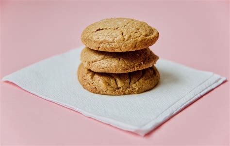 The BEST gluten-Free Peanut Butter Cookie Recipe (Focus-Enhancing ...