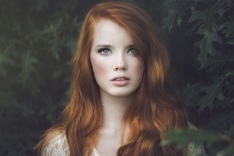 Épinglé sur Not Full Frame Portraits