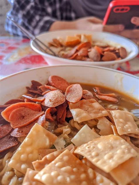 Crispy Topping Noodle stock image. Image of noodle, delicious - 263938805