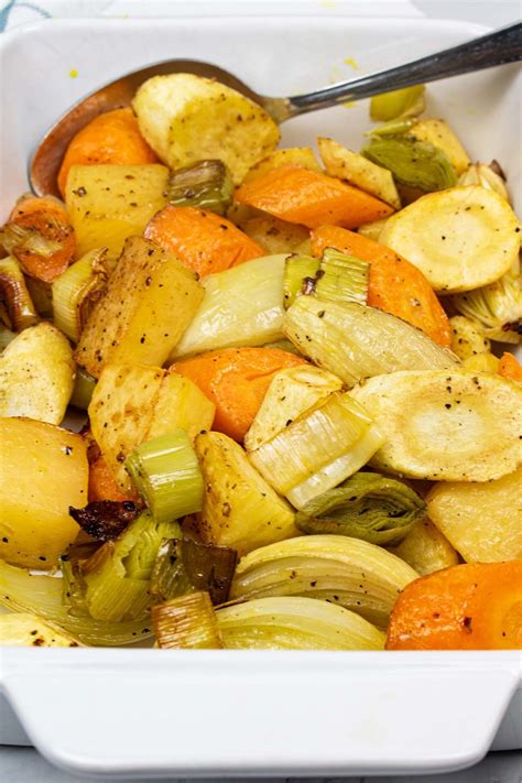 Perfectly Roasted Root Vegetables - Felly Bull