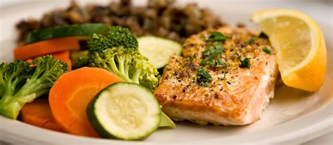 Meal prep: How to keep cut veggies crisp & fresh for days?