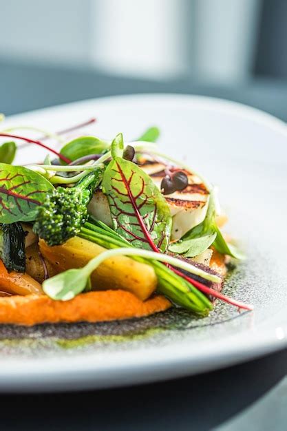 Premium Photo | Close-up of meal served in plate