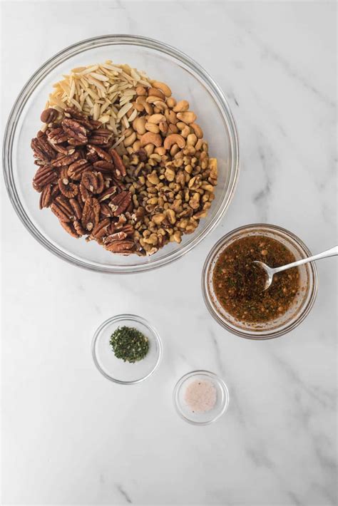 Christmas Spiced Nuts - The Gingered Whisk