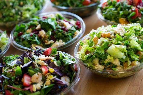 Best visual tips for plating everyday healthy meals to make them look gourmet?