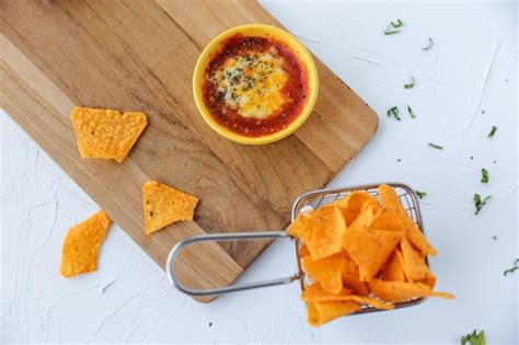 Which quick video formats maximize foodie engagement for Visual Bites recipes?