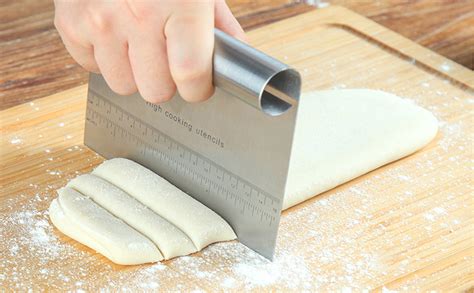 Quick plating tips for Instagram-worthy gourmet dishes?