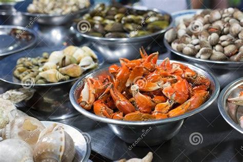 Street Food Discovery Tour