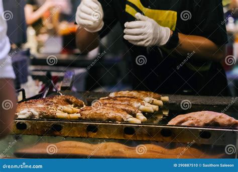 One of the Delicious Street Food Dish at the Dongmun Night Market ...