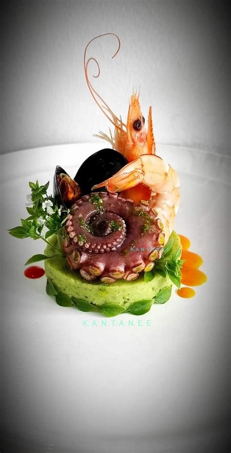 Pro plating tips for making everyday meals look vibrant & gourmet?