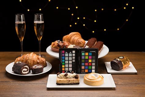 Festive Holiday Food Lighting – Photoflex