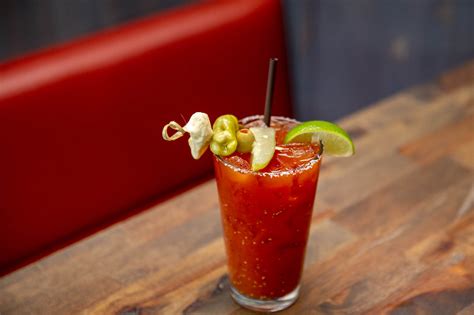 Food Photography - When to Use Natural Light (and When Not To)