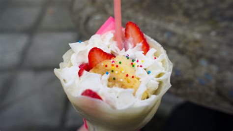 Your best visual tip for discovering truly authentic local food adventures?