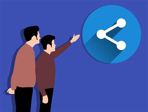 Share your #1 visual tip for finding authentic local food gems.