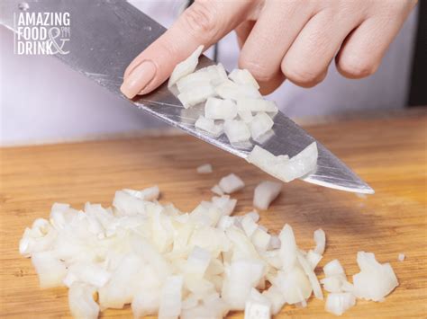 Best technique for dicing an onion evenly for beautiful food prep?