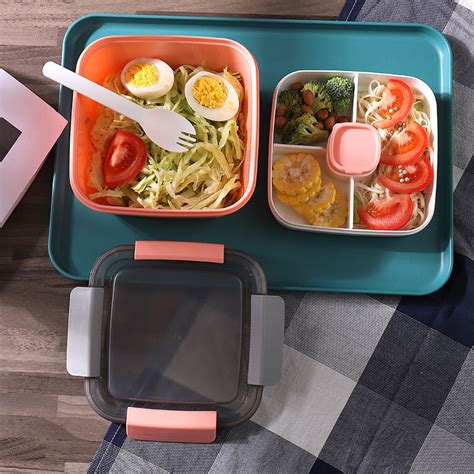 Bento-Style Divided Lunch Containers Keep Food Fresh - Marcobuy