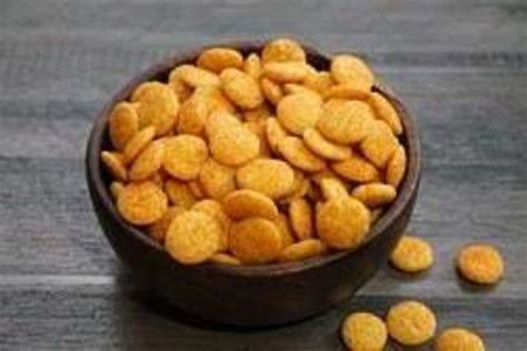 Vegetarian Healthy Pop Ups Jowar Puff Classic Savory Cheese Snack ...