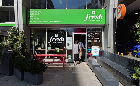 Fake Burgers and Real Onion Rings at Fresh – Michael Eats